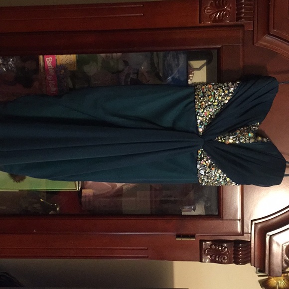 Cocktail party Dress - Picture 1 of 3